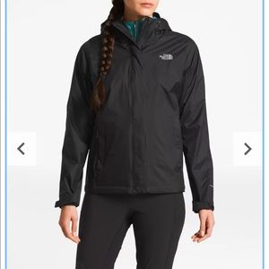 North face windbreaker size small